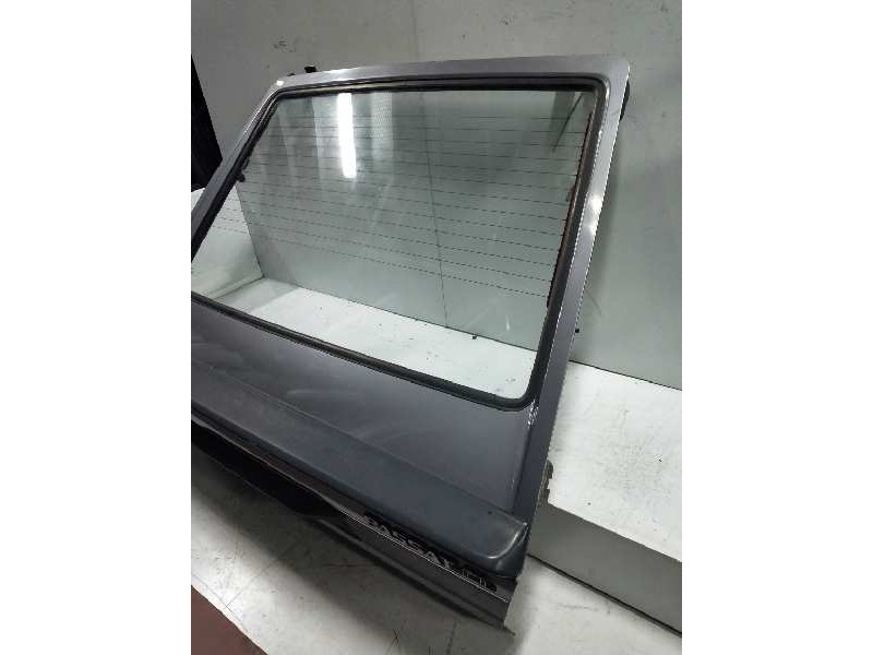 Recambio de porton trasero para volkswagen passat (321/23/27/31) 1.8 referencia OEM IAM   