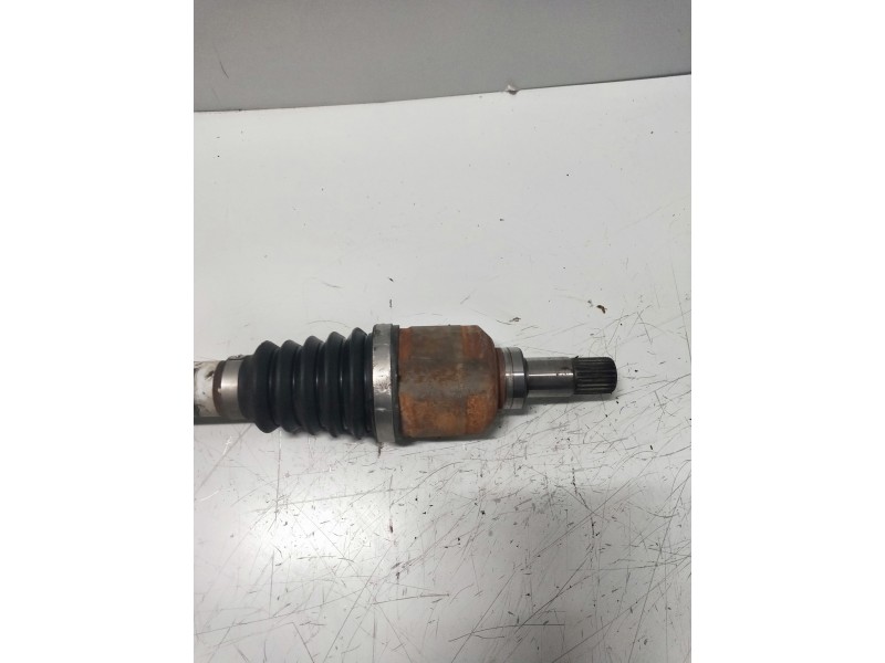 Recambio de transmision delantera izquierda para citroen c4 berlina lx referencia OEM IAM 9680994480  