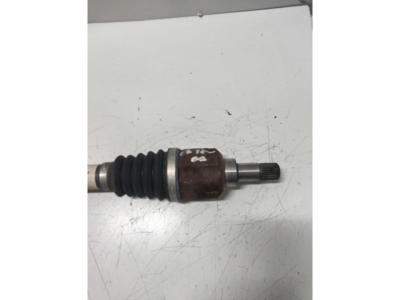 Recambio de transmision delantera izquierda para citroen c4 berlina lx referencia OEM IAM 9670881880  