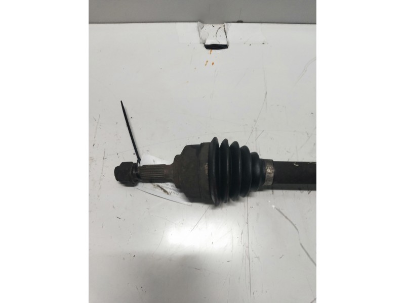 Recambio de transmision delantera derecha para citroen c3 1.4 hdi sx plus referencia OEM IAM   