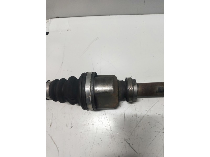 Recambio de transmision delantera derecha para citroen c4 berlina collection referencia OEM IAM 9637117880  