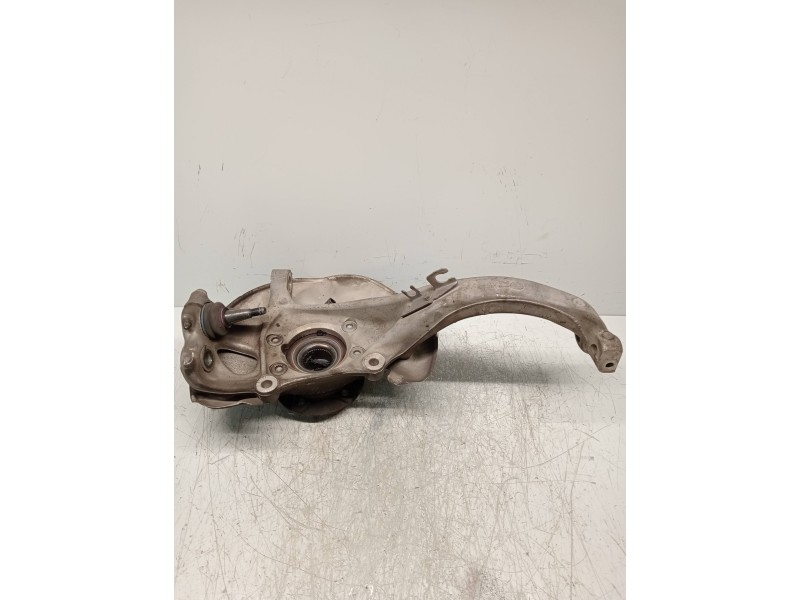 Recambio de mangueta delantera derecha para audi a5 coupe (8t) 2.0 tfsi (132kw) referencia OEM IAM   