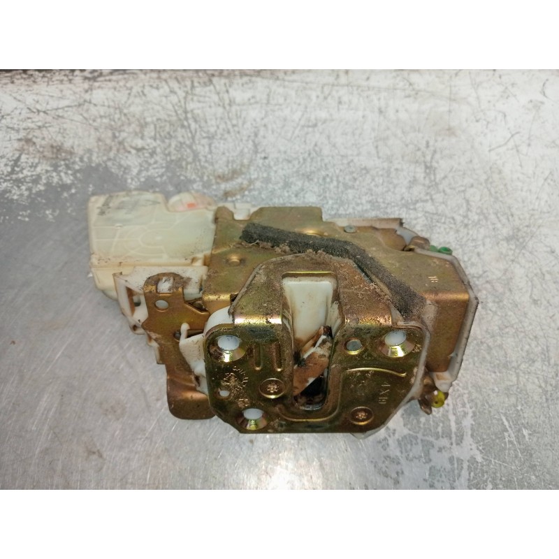Recambio de motor cierre centralizado delantero derecho para nissan pick-up (d22) 2.5 16v turbodiesel cat referencia OEM IAM 805