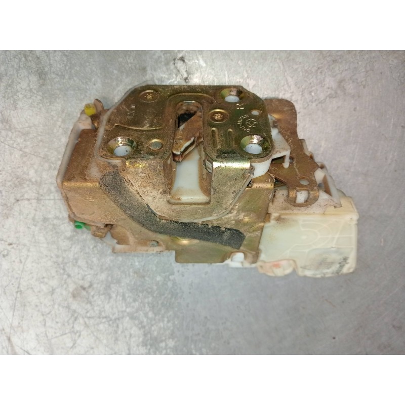Recambio de motor cierre centralizado trasero derecho para nissan pick-up (d22) 2.5 16v turbodiesel cat referencia OEM IAM 80552