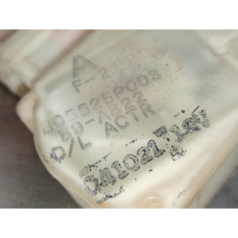 Recambio de motor cierre centralizado trasero derecho para nissan pick-up (d22) 2.5 16v turbodiesel cat referencia OEM IAM 80552