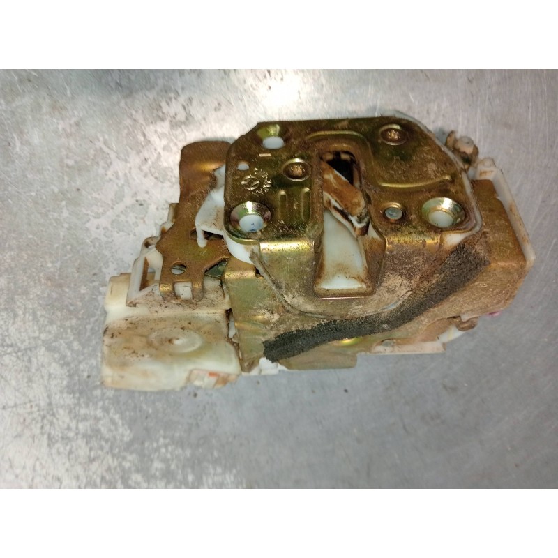Recambio de motor cierre centralizado trasero izquierdo para nissan pick-up (d22) 2.5 16v turbodiesel cat referencia OEM IAM  4P