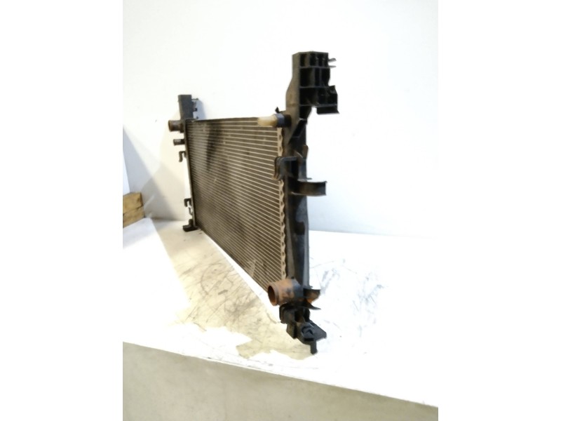 Recambio de radiador agua para fiat fiorino básico referencia OEM IAM L8068003 51790636 