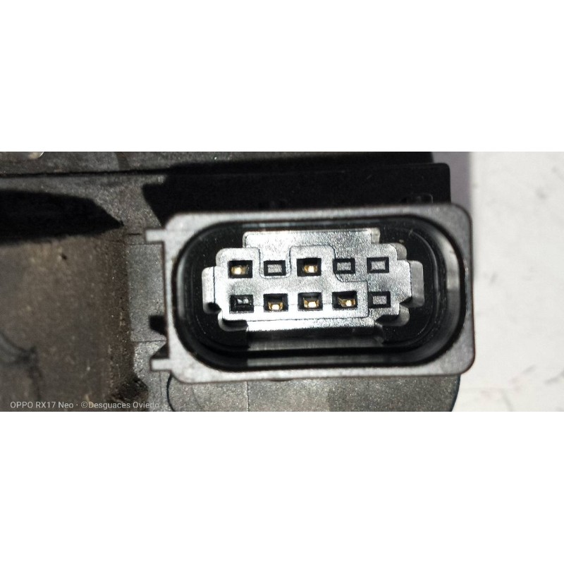 Recambio de motor cierre centralizado trasero derecho para opel zafira (c) excellence start/stop referencia OEM IAM 13579565  