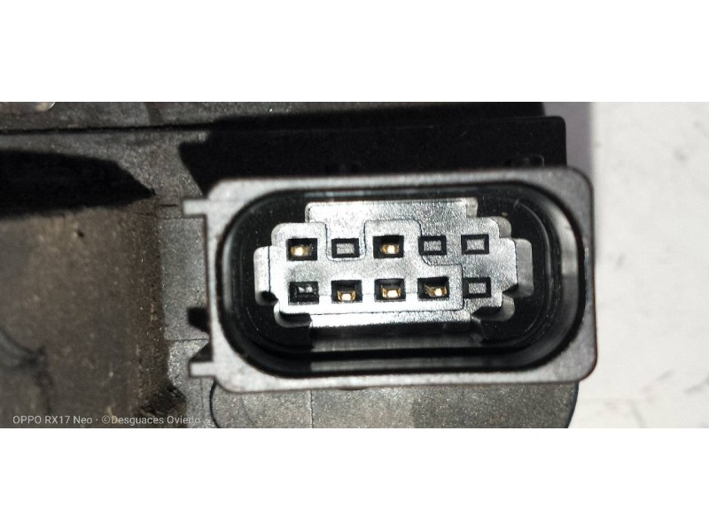 Recambio de motor cierre centralizado trasero derecho para opel zafira (c) excellence start/stop referencia OEM IAM 13579565  