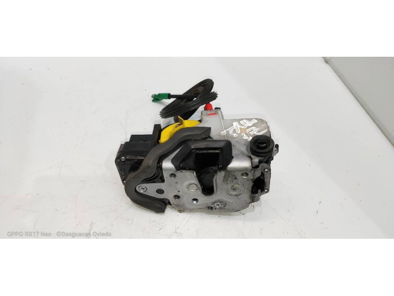Recambio de motor cierre centralizado trasero izquierdo para opel zafira (c) excellence start/stop referencia OEM IAM 13579557  