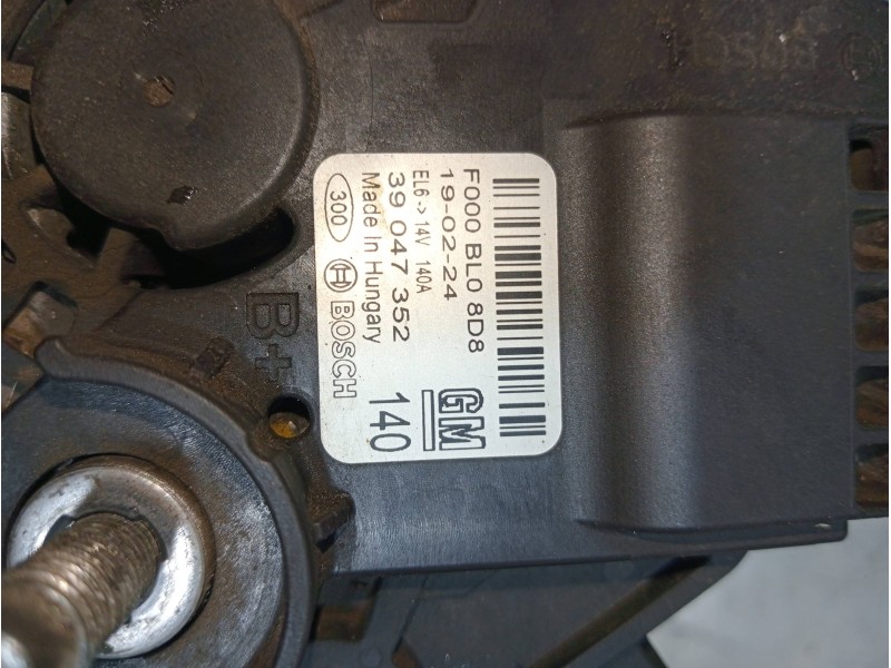 Recambio de alternador para opel zafira (c) excellence start/stop referencia OEM IAM 39047352  
