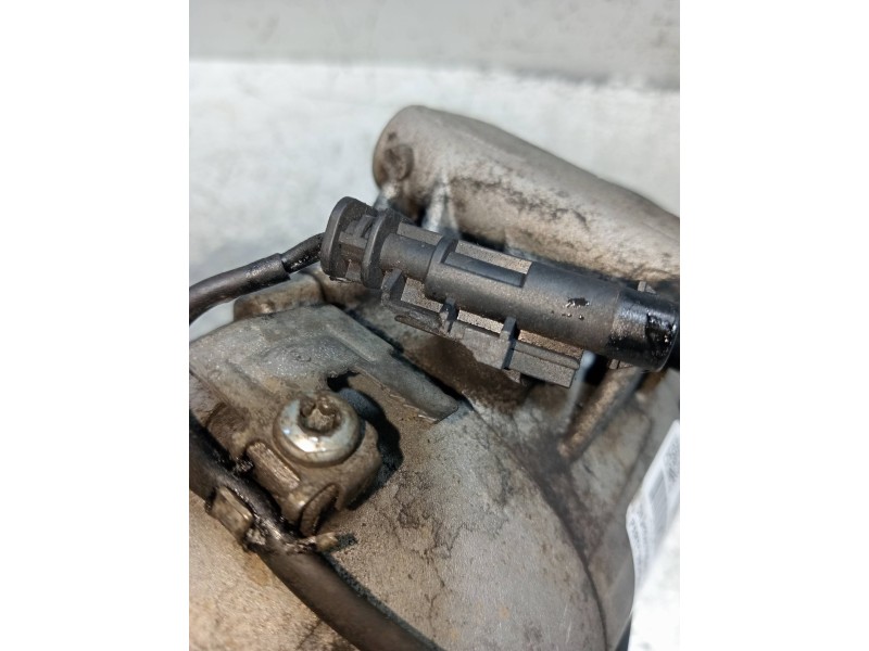 Recambio de compresor aire acondicionado para opel zafira (c) excellence start/stop referencia OEM IAM 39045695 401575950 020490