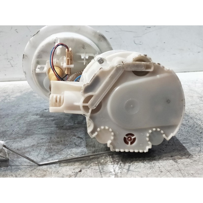 Recambio de bomba combustible para audi a4 avant (8k5) (2008) 2.0 tdi referencia OEM IAM 8K0919050H 0580205001 