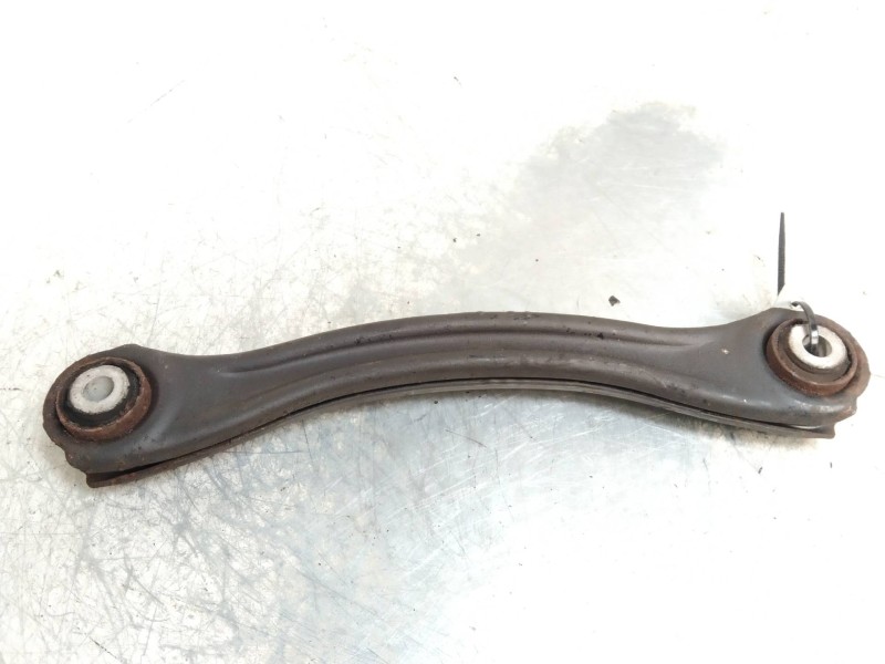 Recambio de brazo suspension inferior trasero izquierdo para mercedes clase c (w203) familiar 2.2 cdi cat referencia OEM IAM   
