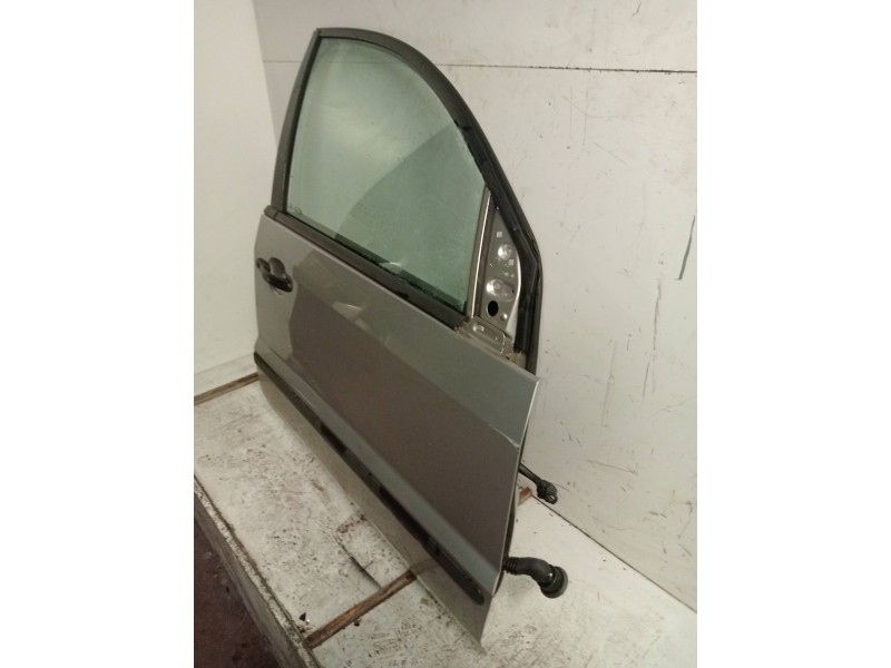 Recambio de puerta delantera derecha para ford fusion (cbk) ambiente referencia OEM IAM  5P 