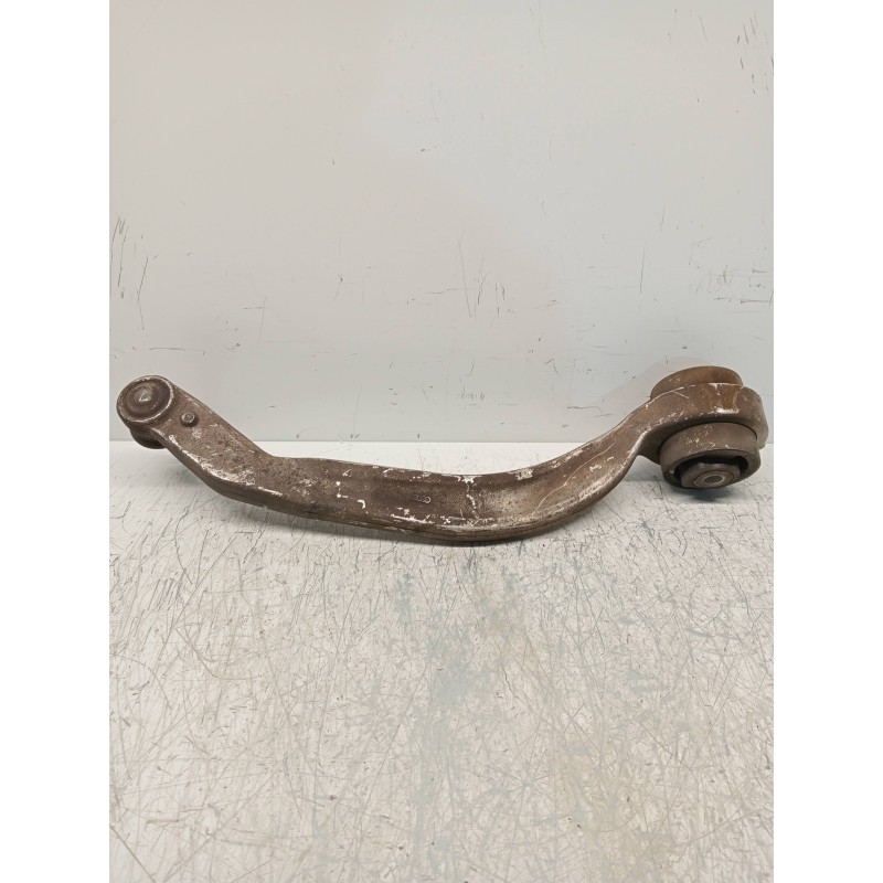 Recambio de brazo suspension inferior delantero izquierdo para audi a4 berlina (b5) 1.9 tdi referencia OEM IAM 4D0407695J  