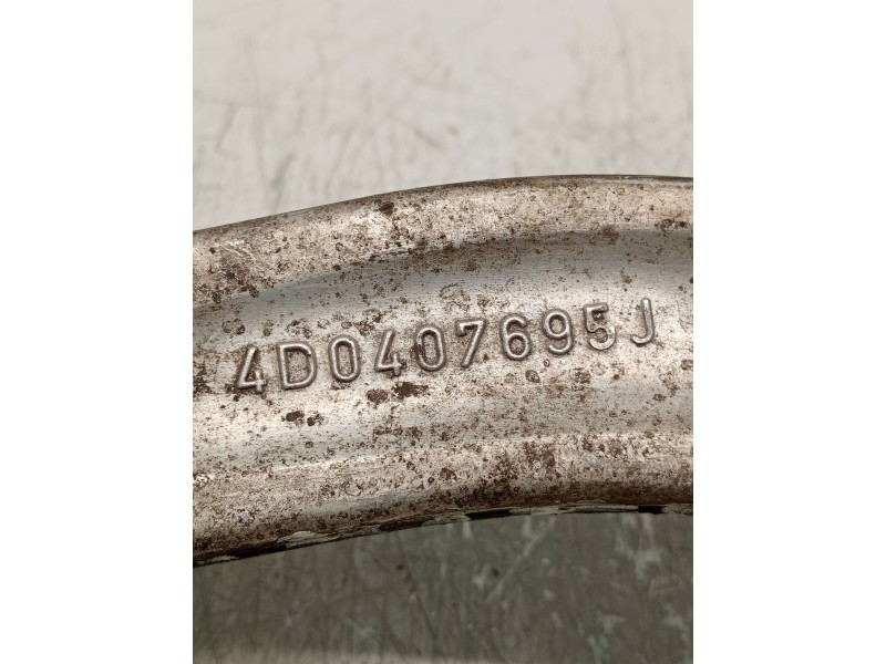 Recambio de brazo suspension inferior delantero izquierdo para audi a4 berlina (b5) 1.9 tdi referencia OEM IAM 4D0407695J  