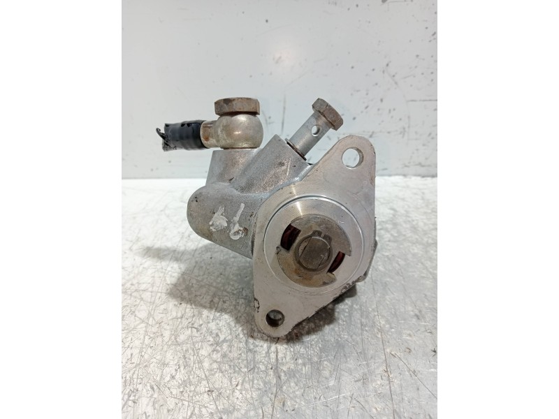 Recambio de bomba direccion para iveco daily caja cerrada (1999 =>) 2.8 diesel cat referencia OEM IAM 7683955126  