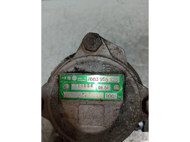 Recambio de bomba direccion para iveco daily caja cerrada (1999 =>) 2.8 diesel cat referencia OEM IAM 7683955126  