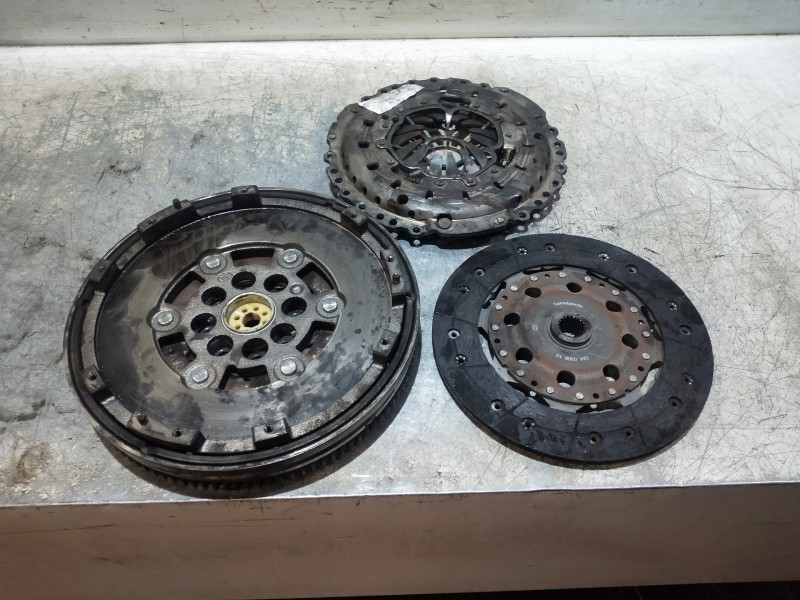 Recambio de kit embrague para hyundai santa fe (sm) 2.0 crdi cat referencia OEM IAM   