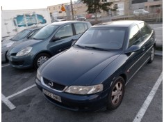 opel vectra b berlina del año 2001