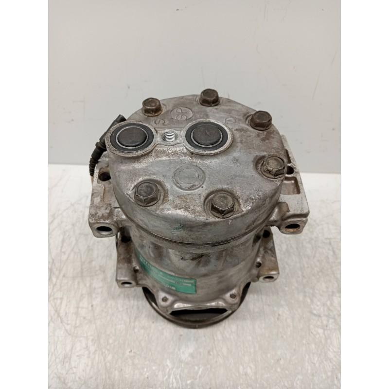 Recambio de compresor aire acondicionado para renault laguna (b56) 2.2 dt rxe referencia OEM IAM SD7H157911 7700861971F 