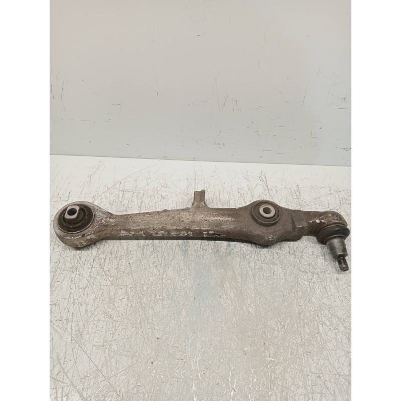 Recambio de brazo suspension inferior delantero izquierdo para audi a4 berlina (b5) 1.9 tdi referencia OEM IAM 4D0407155J  