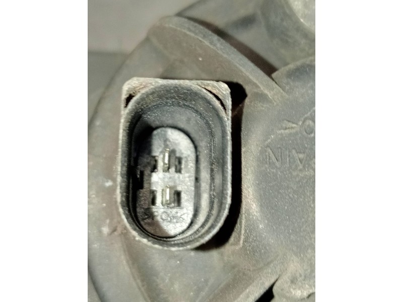 Recambio de faro antiniebla izquierdo para audi a4 berlina (b5) 1.9 tdi referencia OEM IAM 8D0941699B 89300971 