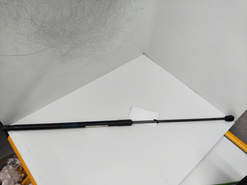 Recambio de amortiguadores capo para opel insignia berlina 2.0 cdti cat referencia OEM IAM 13252173  