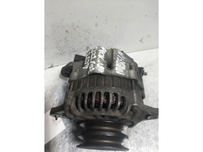 Recambio de alternador para nissan pick-up (d22) 2.5 16v turbodiesel cat referencia OEM IAM 23100VK010  