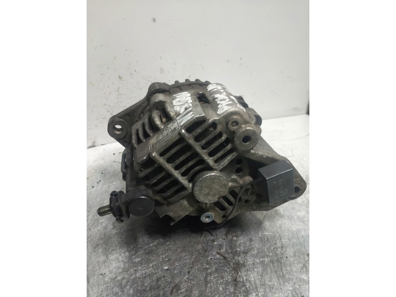 Recambio de alternador para nissan pick-up (d22) 2.5 16v turbodiesel cat referencia OEM IAM 23100VK010  