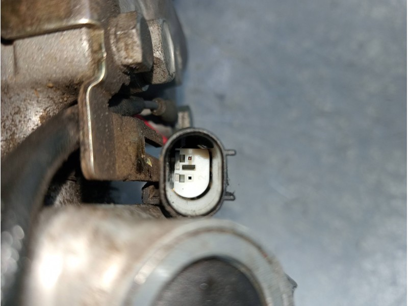 Recambio de compresor aire acondicionado para mercedes clase c (w203) berlina referencia OEM IAM 4472209790 7SEU17C 