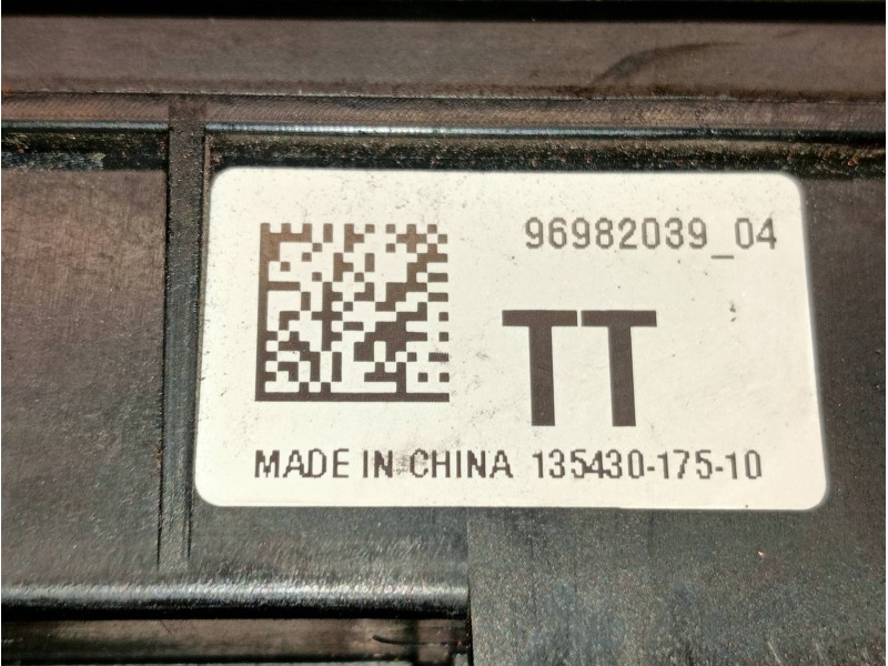 Recambio de caja reles / fusibles para chevrolet cruze ls+ referencia OEM IAM 96982039  