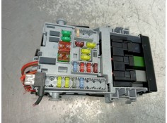 Recambio de caja reles / fusibles para chevrolet cruze ls+ referencia OEM IAM 13222786  