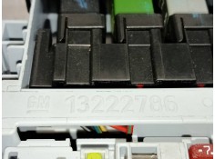 Recambio de caja reles / fusibles para chevrolet cruze ls+ referencia OEM IAM 13222786   2