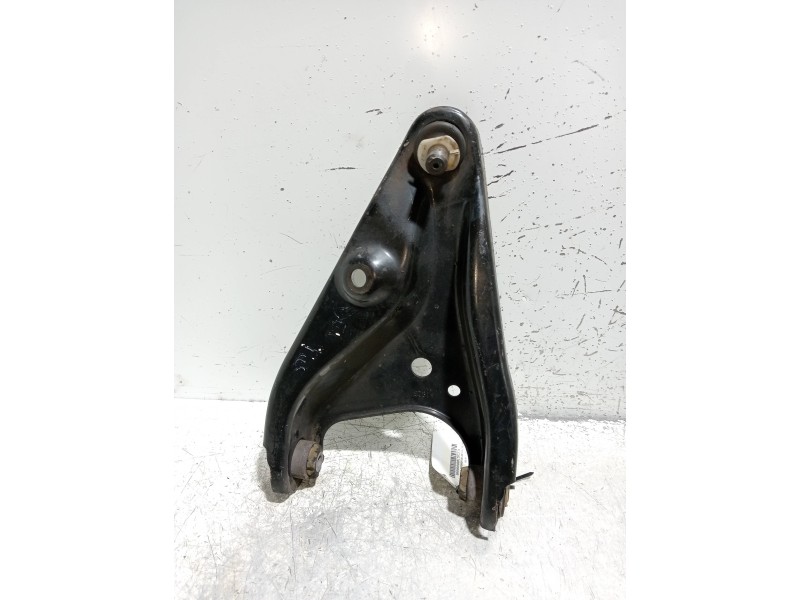 Recambio de brazo suspension inferior delantero izquierdo para dacia lodgy ambiance referencia OEM IAM 545010294R  