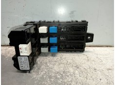 Recambio de caja reles / fusibles para hyundai santa fe (sm) 2.0 crdi cat referencia OEM IAM 9118826105  