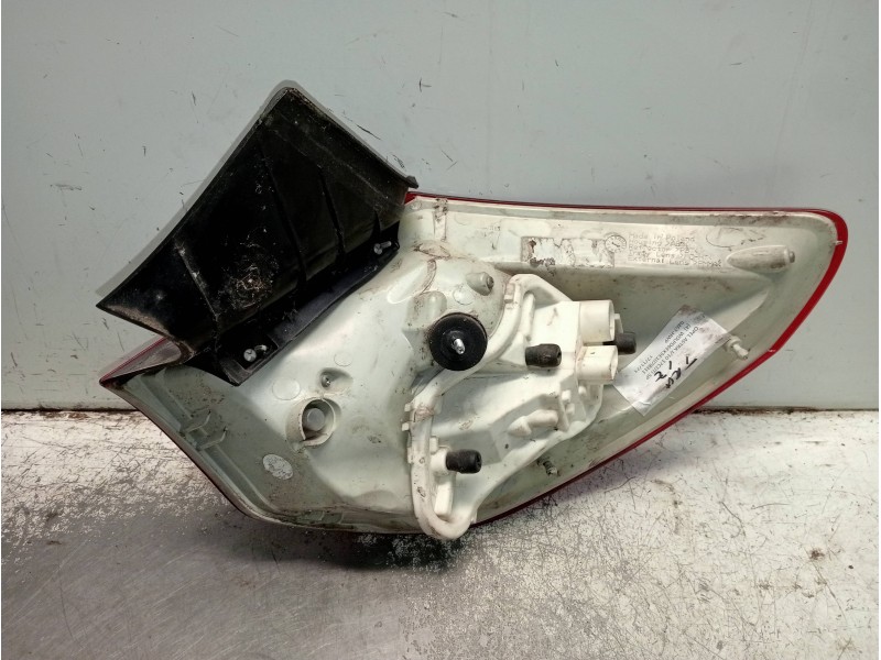 Recambio de piloto trasero izquierdo para opel astra j lim. enjoy referencia OEM IAM   