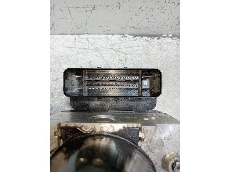 Recambio de abs para ford kuga (cbs) titanium referencia OEM IAM 10096101693 10062234231 28561173073 CV612C405AH 10021209584