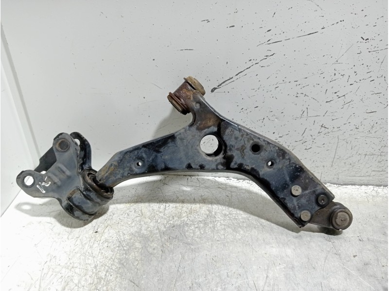 Recambio de brazo suspension inferior delantero izquierdo para ford kuga (cbs) titanium referencia OEM IAM   