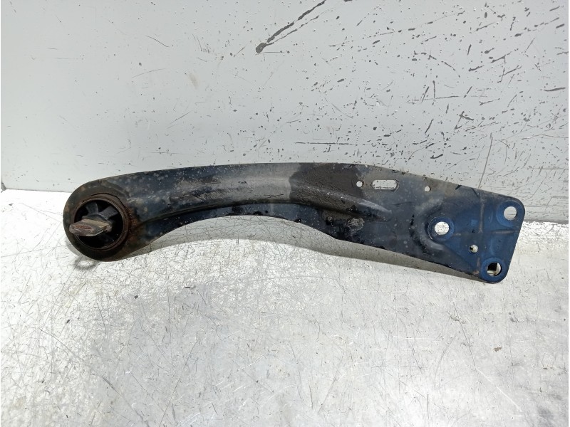 Recambio de brazo suspension inferior trasero derecho para ford kuga (cbs) titanium referencia OEM IAM CV615K898AAA  