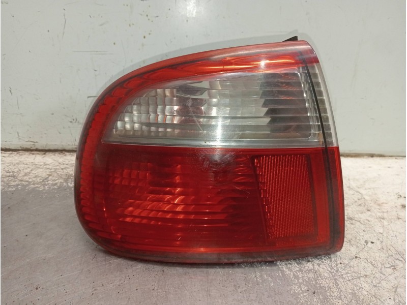 Recambio de piloto trasero izquierdo para seat toledo (1m2) select referencia OEM IAM 1M5945095B  