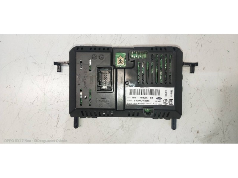 Recambio de pantalla multifuncion para ford kuga (cbs) titanium referencia OEM IAM BM5T18B955CG  