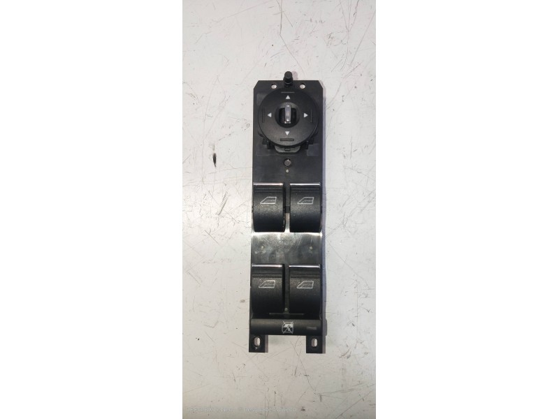 Recambio de mando elevalunas delantero izquierdo para ford kuga (cbs) titanium referencia OEM IAM AM5T14A132CA  