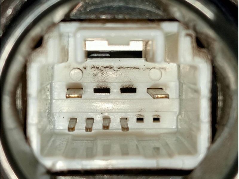 Recambio de motor cierre centralizado delantero izquierdo para toyota avensis advance referencia OEM IAM   