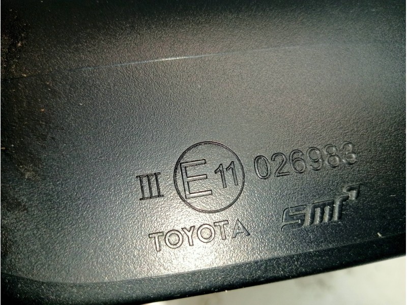 Recambio de retrovisor izquierdo para toyota avensis advance referencia OEM IAM 026983 ELECTRICO 