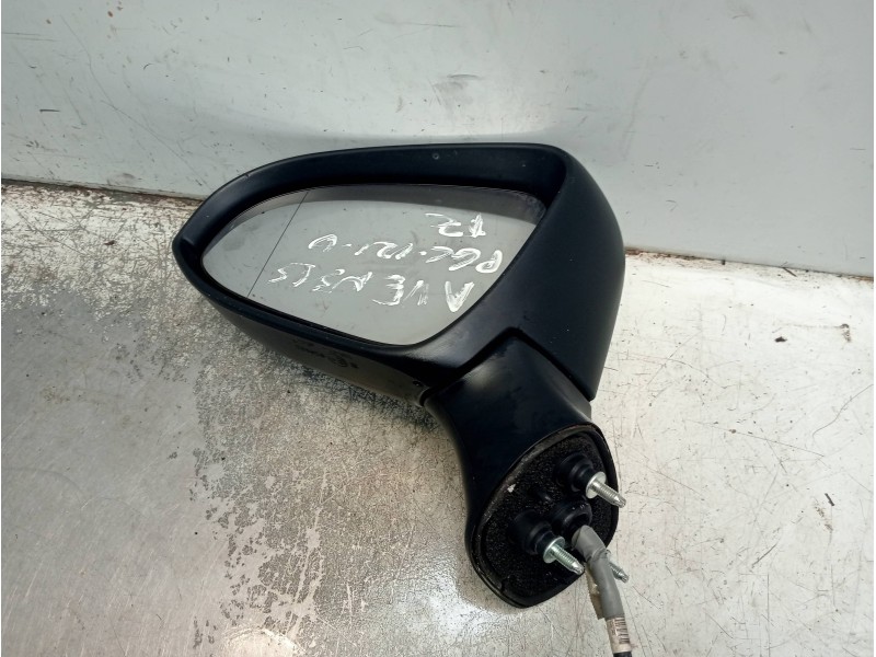Recambio de retrovisor izquierdo para toyota avensis advance referencia OEM IAM 026983 ELECTRICO 