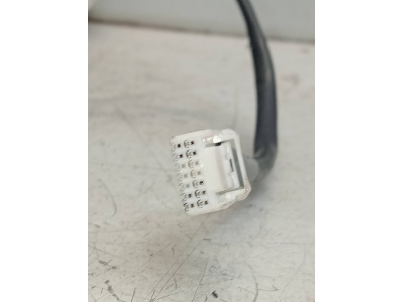 Recambio de retrovisor izquierdo para toyota avensis advance referencia OEM IAM 026983 ELECTRICO 