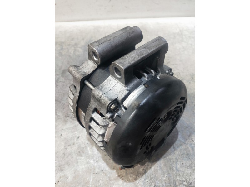Recambio de alternador para maserati ghibli diesel referencia OEM IAM 1042106592 P04801835AC 