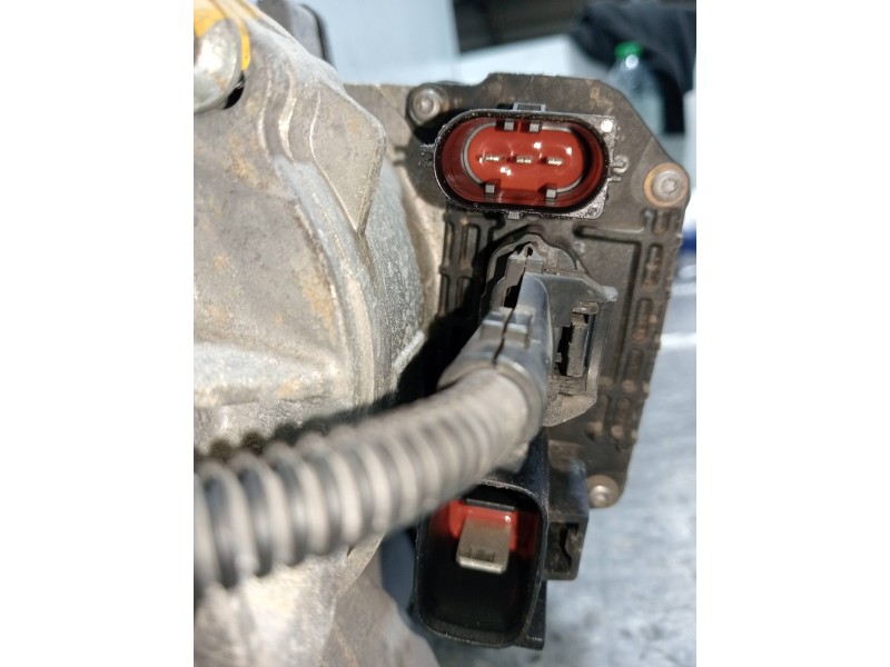 Recambio de cremallera direccion para ford kuga (cbs) titanium referencia OEM IAM CV6C3D070GFGGA  